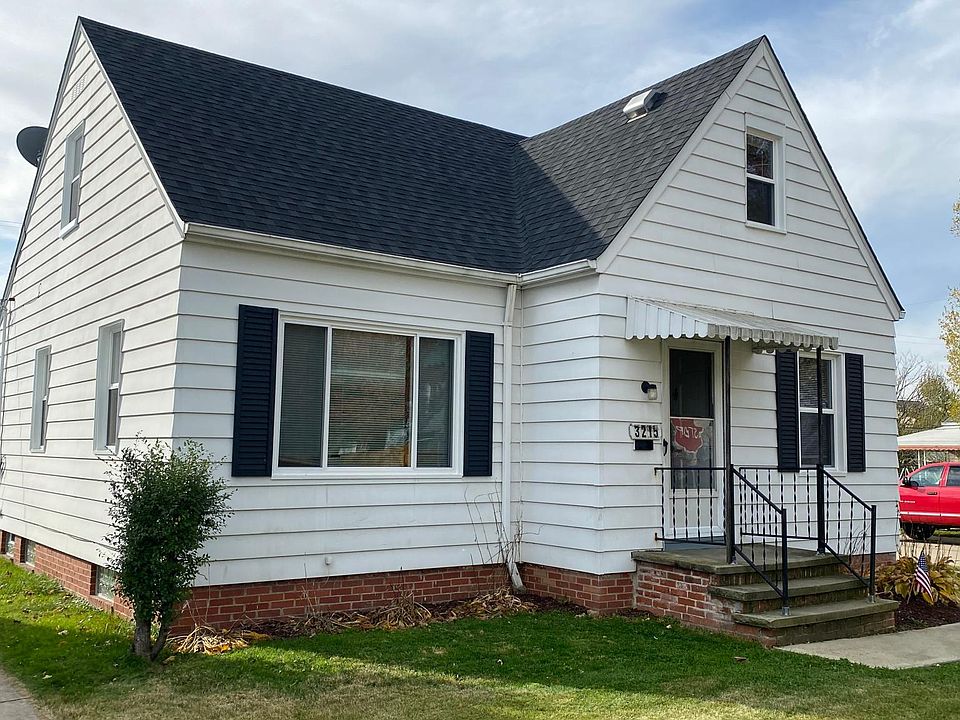1st image of 3215 Ingleside Dr