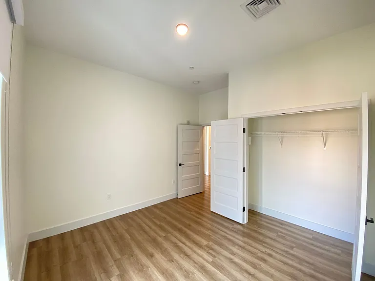 One Park Apartments — Photo 85