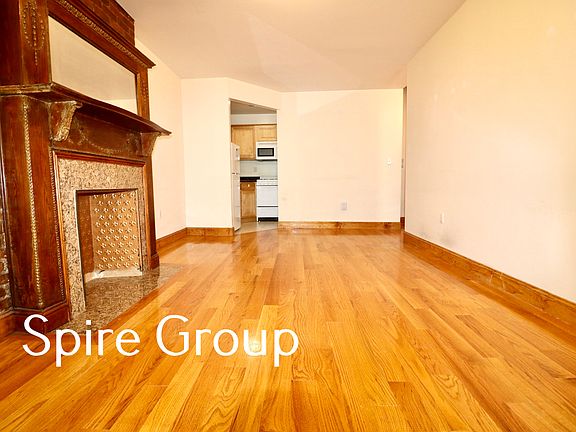 4th image of 336 W 77th St Penthouse A