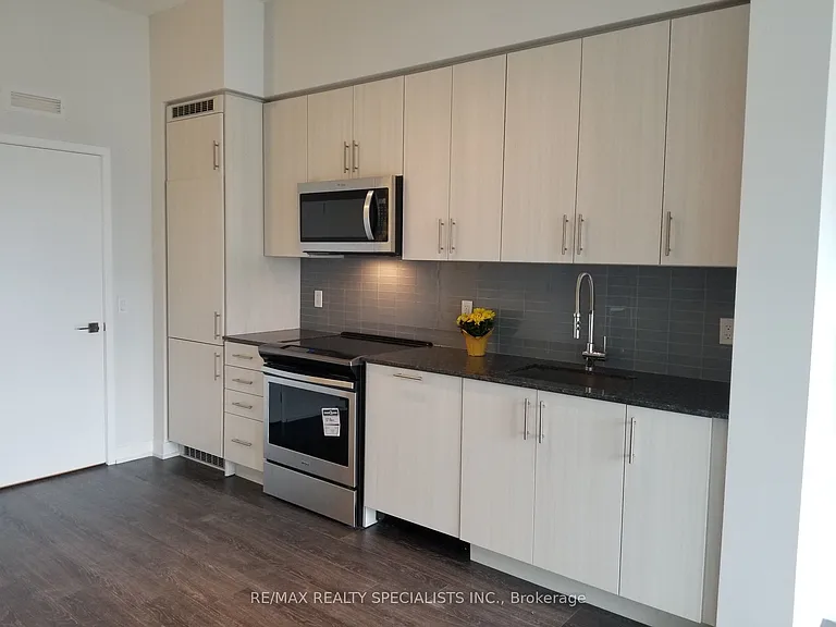 4085 Parkside Village Dr #703 — Photo 7