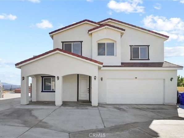5491 N Pinnacle Ln, San Bernardino, CA 92407
