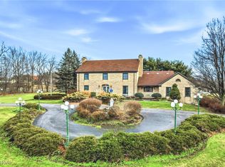 9175 Detwiler Rd, Canfield, OH 44406