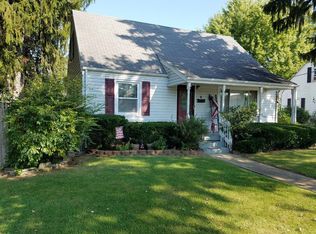 6 Douglas Ln, Hamilton, OH 45011