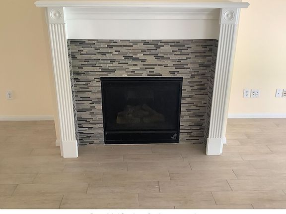 2nd image of 11502 Grimes Ave