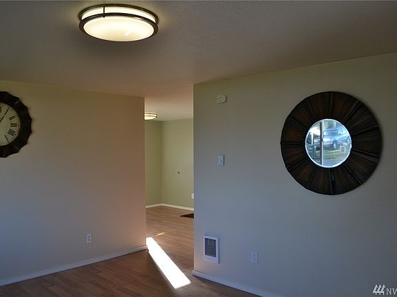 5th image of 5122 Diamond Blvd SW