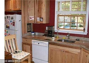 4th image of 3503 Hamlet Pl #3503