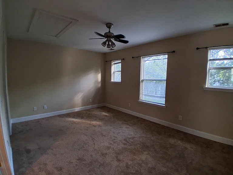 7 Cassandra Ln #C — Photo 6
