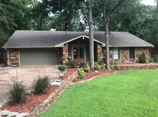 10105 S Quebec Ave, Tulsa, OK 74137