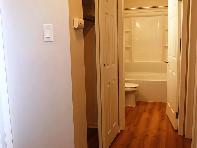 1 Lexington Ct — Photo 22