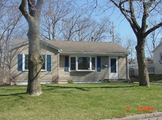66 1st South Shores Ave, Decatur, IL 62521