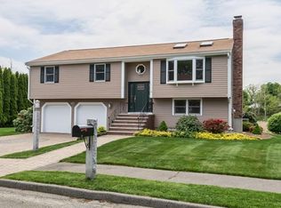 18 Leblanc Dr, Peabody, MA 01960