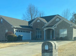 2465 Grummer Ln, Conway, AR 72034