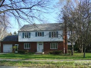 530 N Mulberry St, Clyde, OH 43410