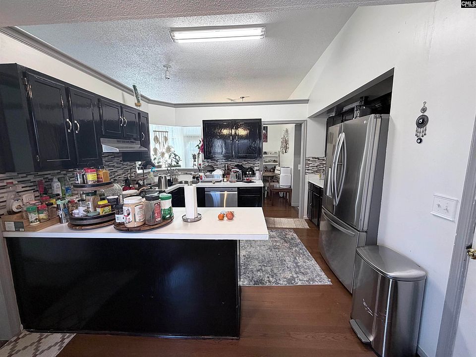 1st image of 113 Chippenham Cir