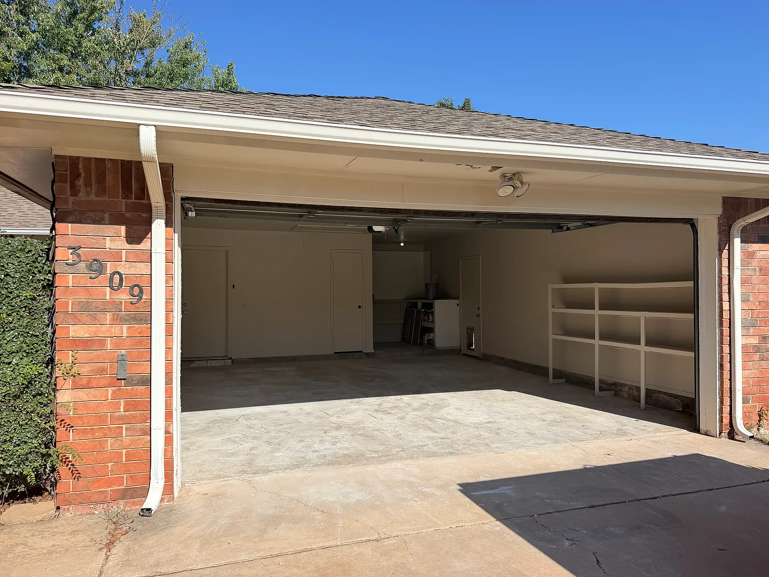 3 bed, 1728 sqft, $1,580 — Photo 3