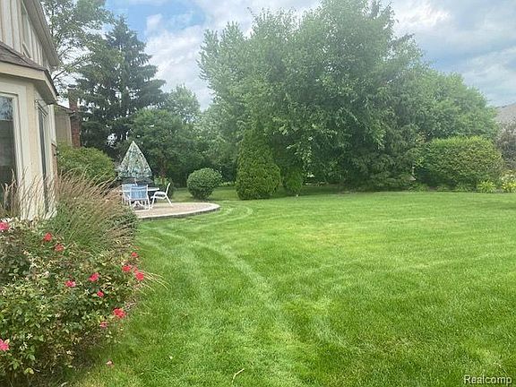 4th image of 47570 Freedom Valley Dr
