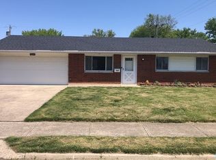 1083 Linwood Dr, Troy, OH 45373