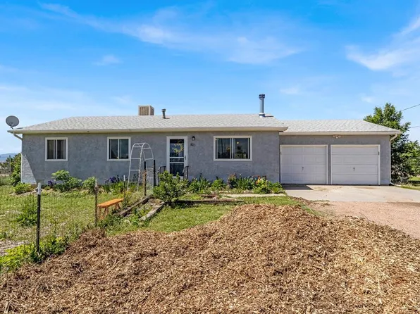 790 9th St, Penrose, CO 81240