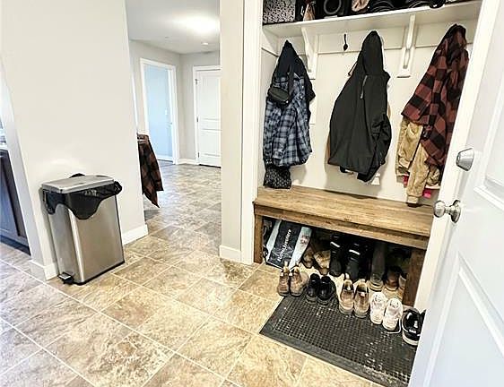 2nd image of 820 5th St NE #101