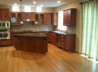 22343 NE 6th Ct, Sammamish, WA
