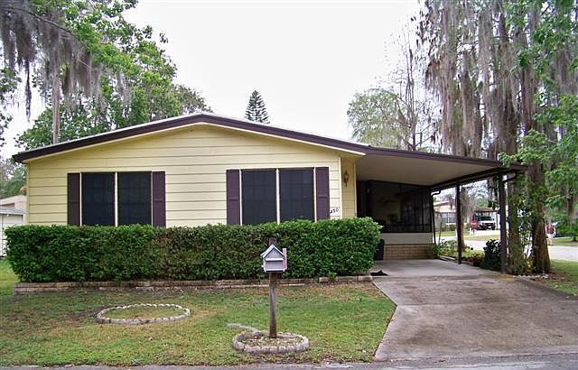 1st image of 450 Greenwood Ln