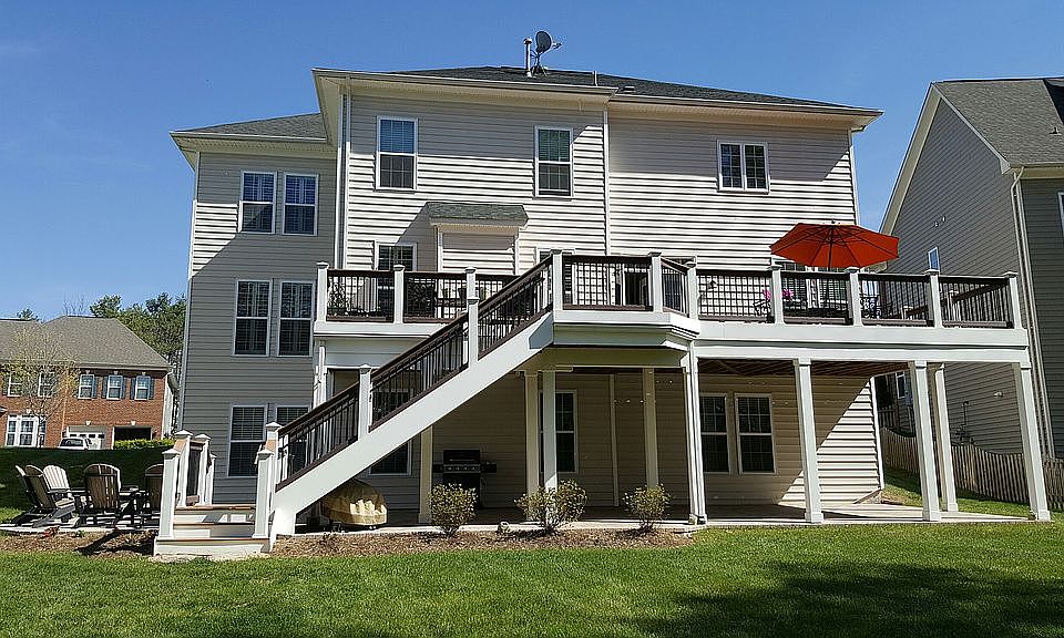 1st image of 42998 Park Creek Dr