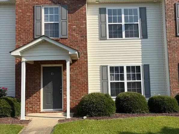 4205 Dudleys Grant Dr, Winterville, NC 28590
