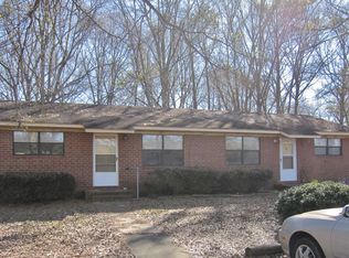 231 Peachtree St, Colbert, GA 30628
