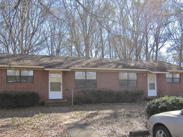 231 Peachtree St, Colbert, GA 30628