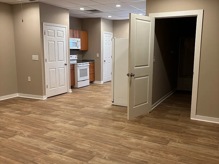801 W Main St #A — Photo 5