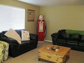 5th image of 2146 N Granary Way