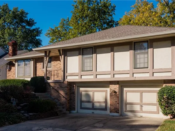 5704 N Myrtle Ave, Kansas City, MO 64119