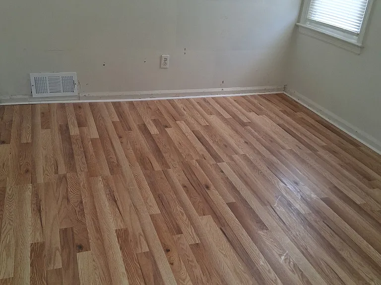 3729 S Bassett St — Photo 6