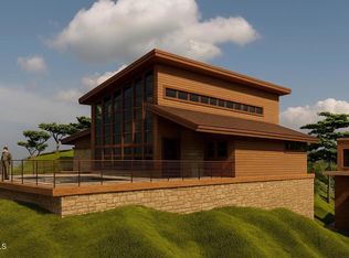 2482 Yosemite Dr, Los Angeles, CA