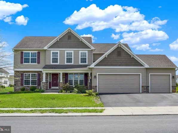 43 Danbury Dr, Mechanicsburg, PA 17050