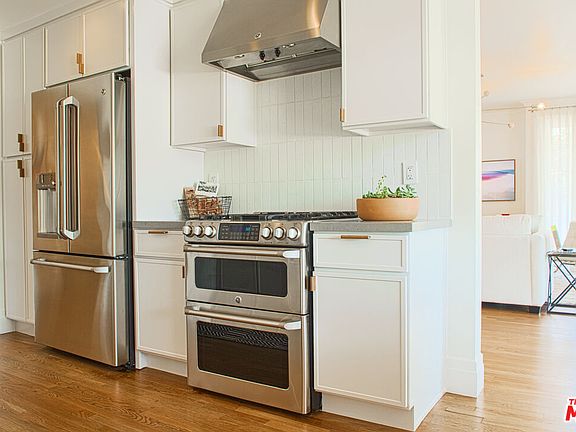 4th image of 1857 Midvale Ave APT 201
