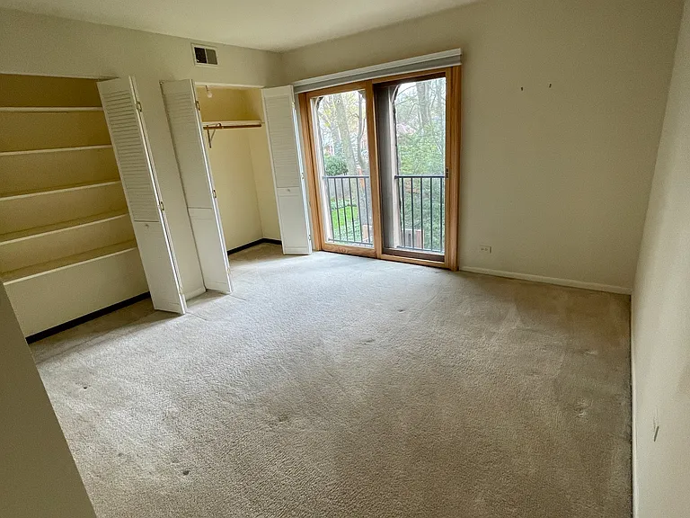 1119 Deerfield Rd — Photo 23