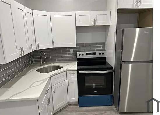1020 N 43rd St #1 — Photo 5
