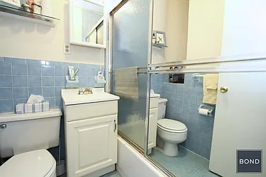 Rented by Bond New York
