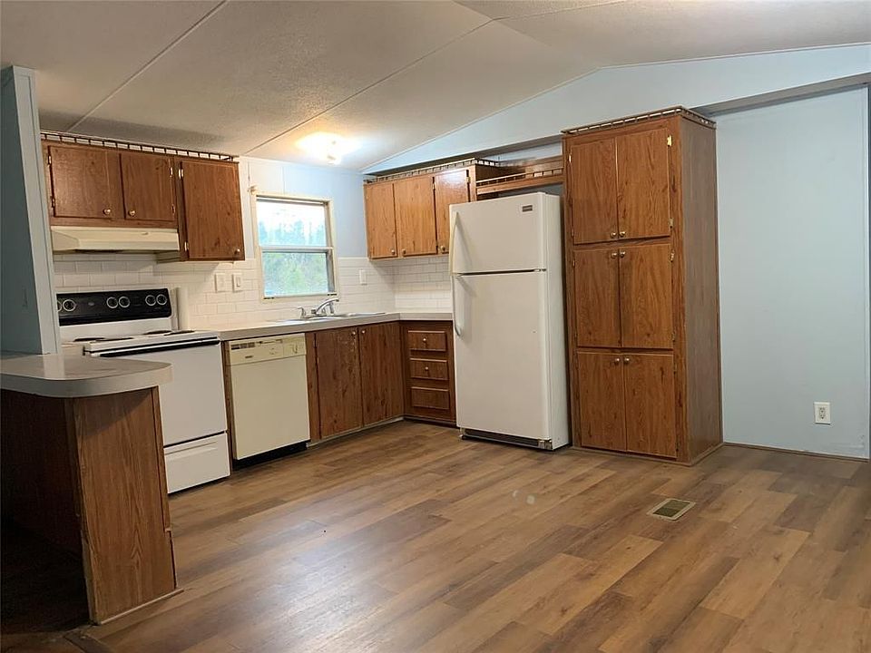 1st image of 453 N Canyon Dr