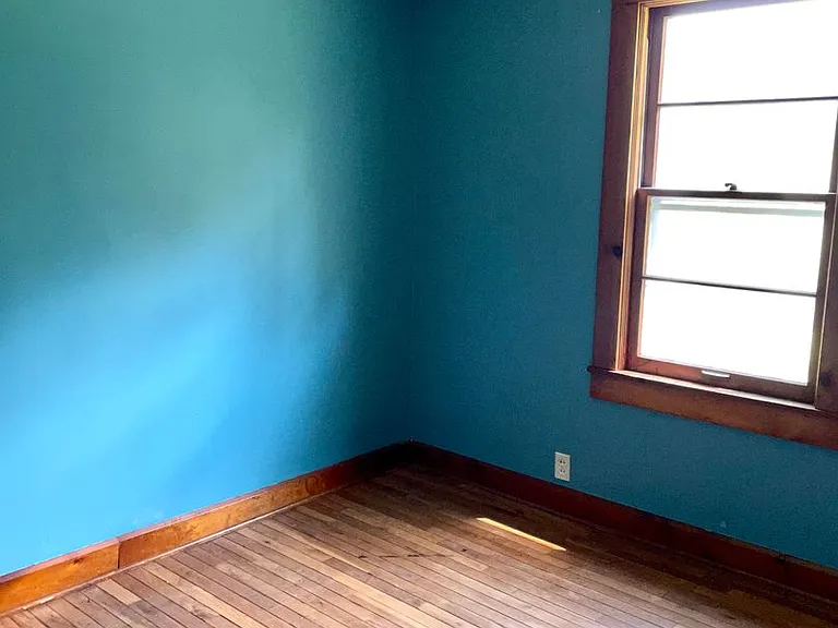1123 N Madison St — Photo 14
