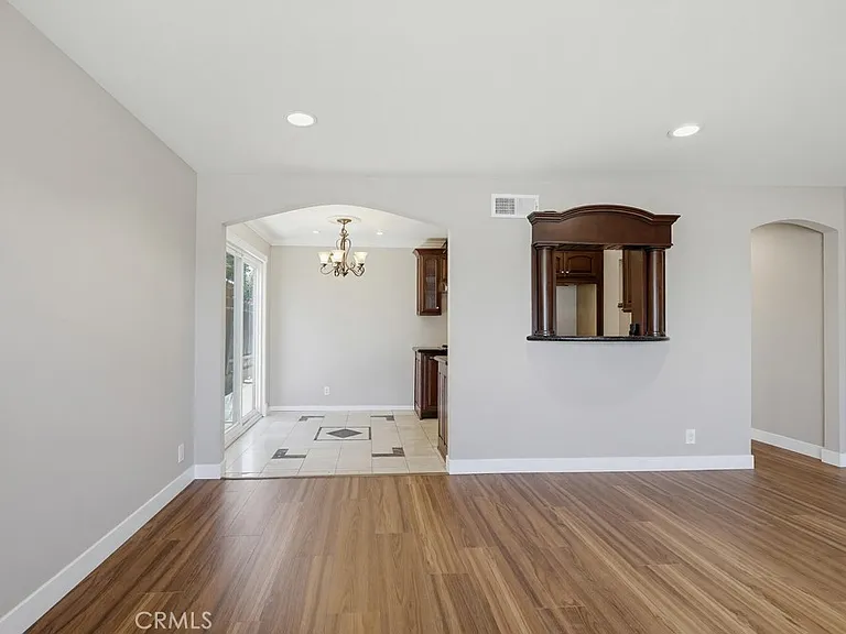 243 N Pageant St — Photo 12