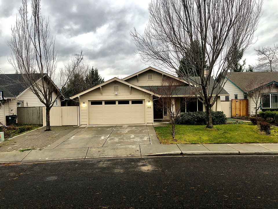 1st image of 163 Country Hill Dr