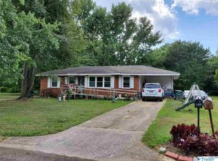 2209 Shady Lane Dr NW, Huntsville, AL 35810