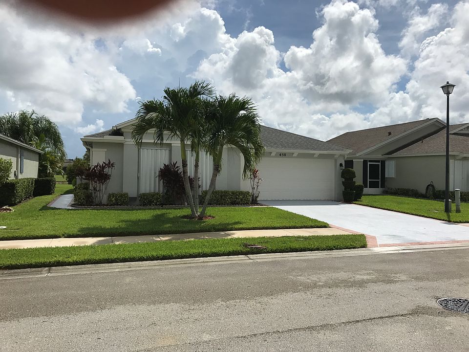 2nd image of 450 SW Talquin Ln