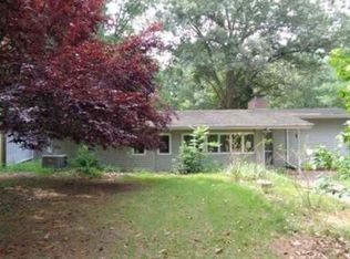 208 Sunset Dr, Denton, MD 21629