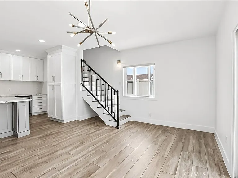 17151 Hague Ln — Photo 11