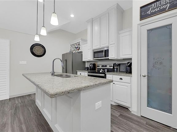 5th image of 7805 N 40th St