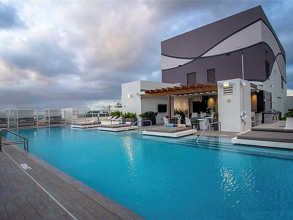 3rd image of 1010 Brickell Ave #Lph4804