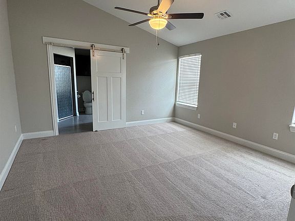 3rd image of 2418 E Madison Ave #2203